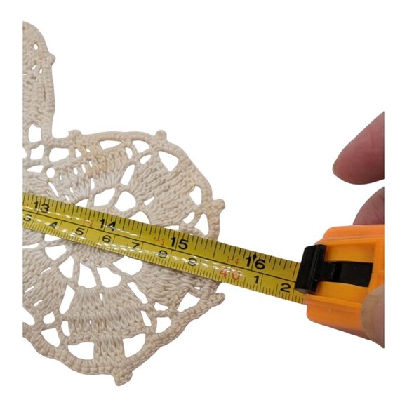 VTG 2 Handmade Crochet Doilies Ivory Lace Table Decor Dresser Scarf Placemats - Picture 3 of 6